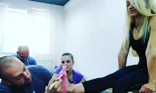 Евгения Соколовская прошла обучение по йогатерапии позвоночника и стоп
